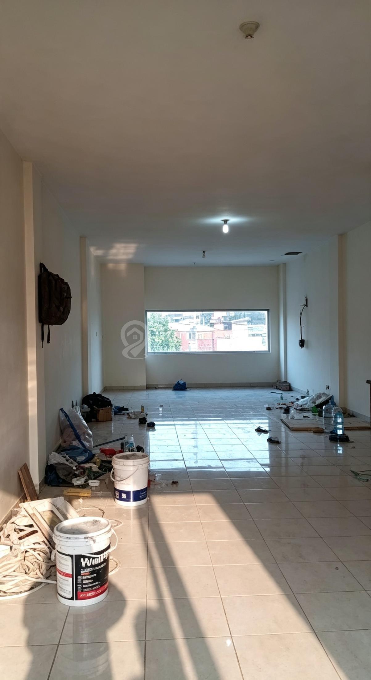 Disewakan Ruko Ex Bank di Tangerang Selatan