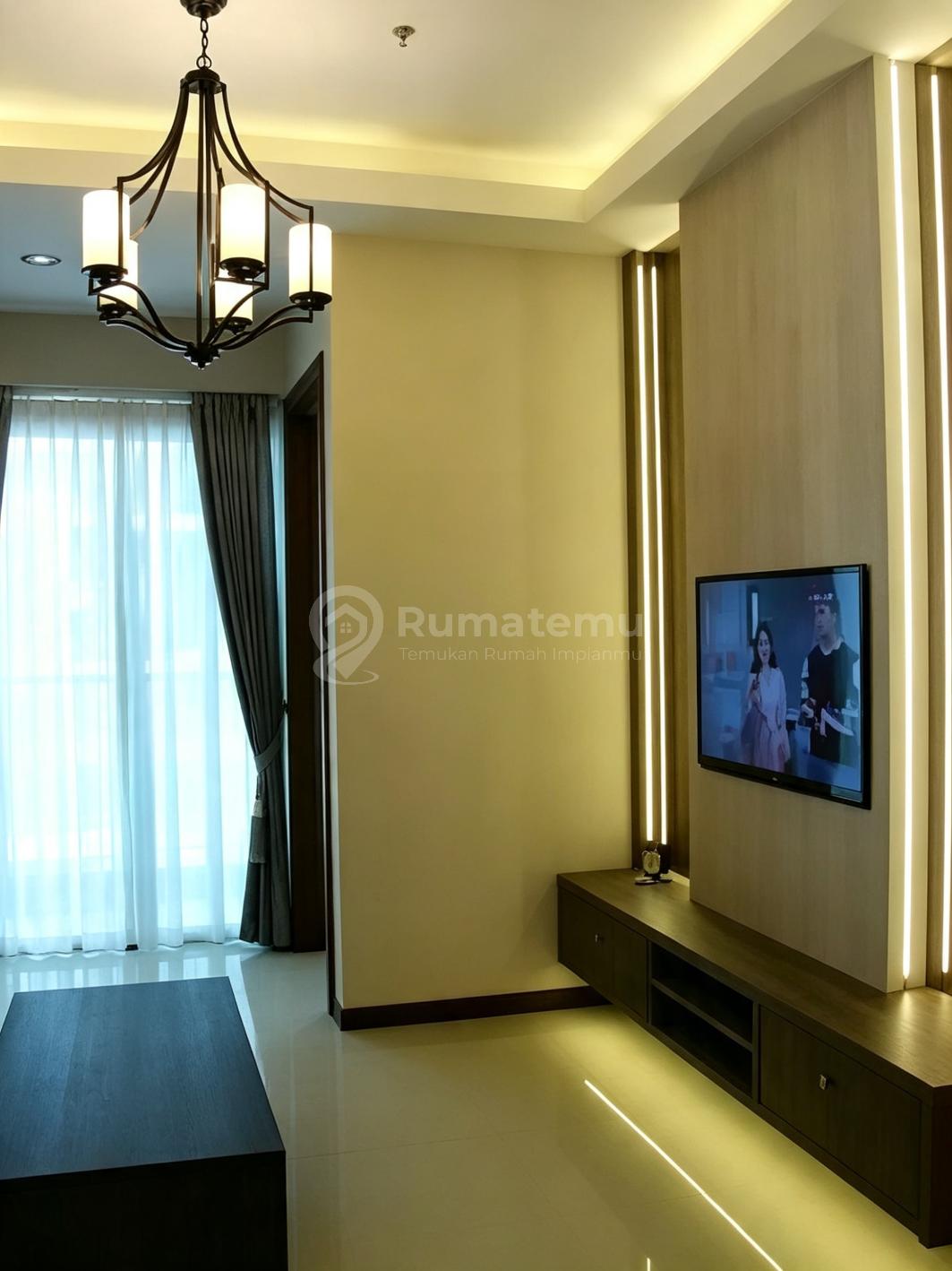 GREENBAY PLUIT SEAVIEW 2BR MID FL. OCEAN VIEW