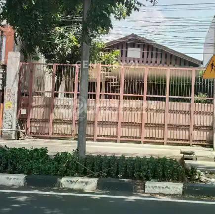 Gudang Murah Siap Huni Diklender Pinggir Jalan