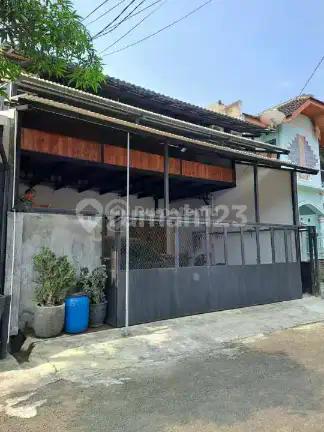 Rumah Industrial 2 Lantai di Taman Kopo Indah