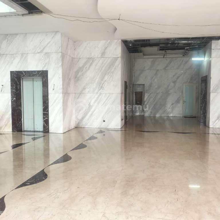 Dijual dan Sewa gedung strategis di Mampang Prapatan, Jakarta Selatan