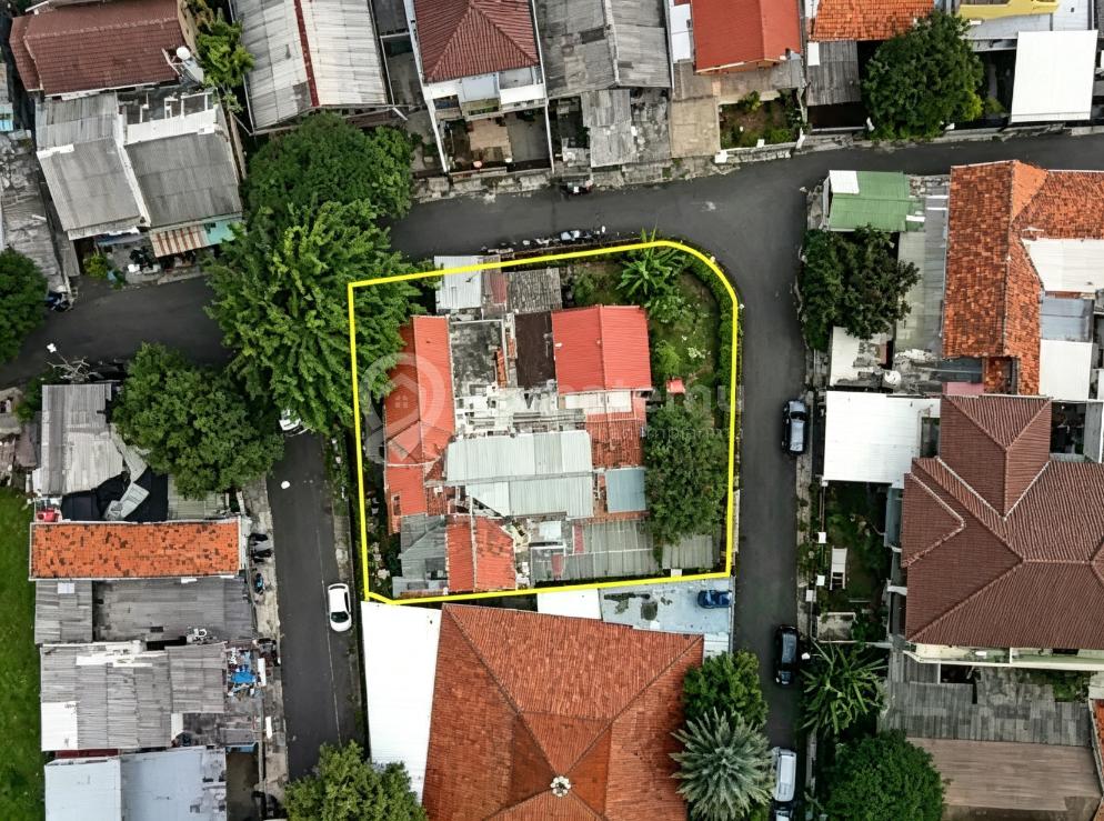 Rumah Tua Hitung Tanah Di Kemangisan Ilir Kemangisan Kebon Jeruk Jakarta Barat