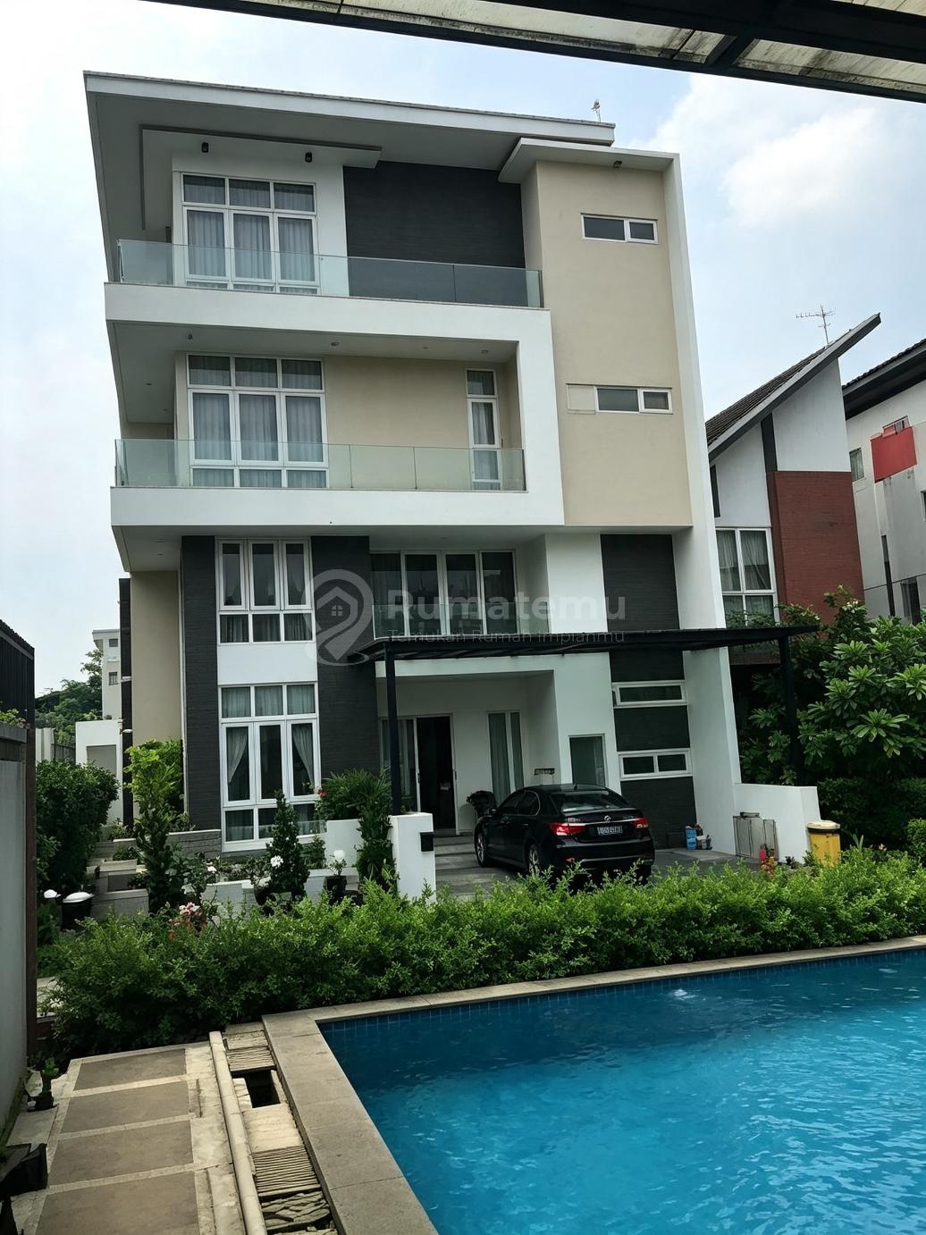 dijual RUMAH PINE WOOD RESIDENCE,7 KT 217M2,KRAMAT JATI,JAKARTA TIMUR