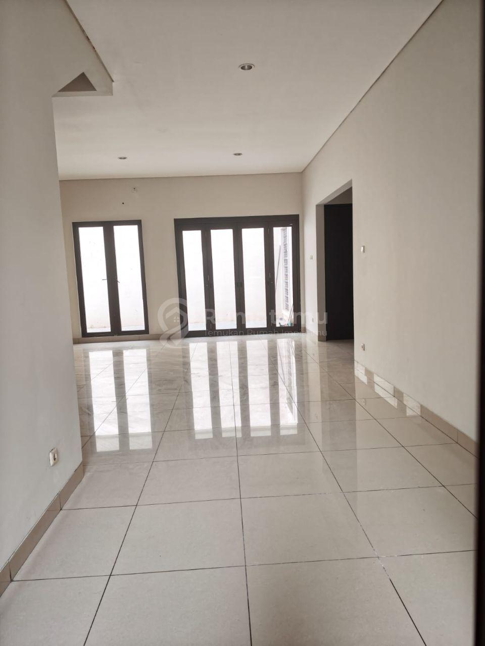 Disewakan Rumah Siap Huni di Harapan Indah Cluster Asera One South Bekasi