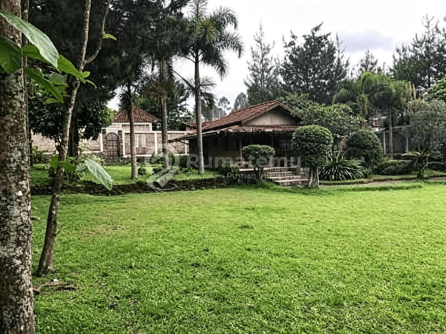 Tanah Datar Cocok Utk Villa di Lembang Bandung 