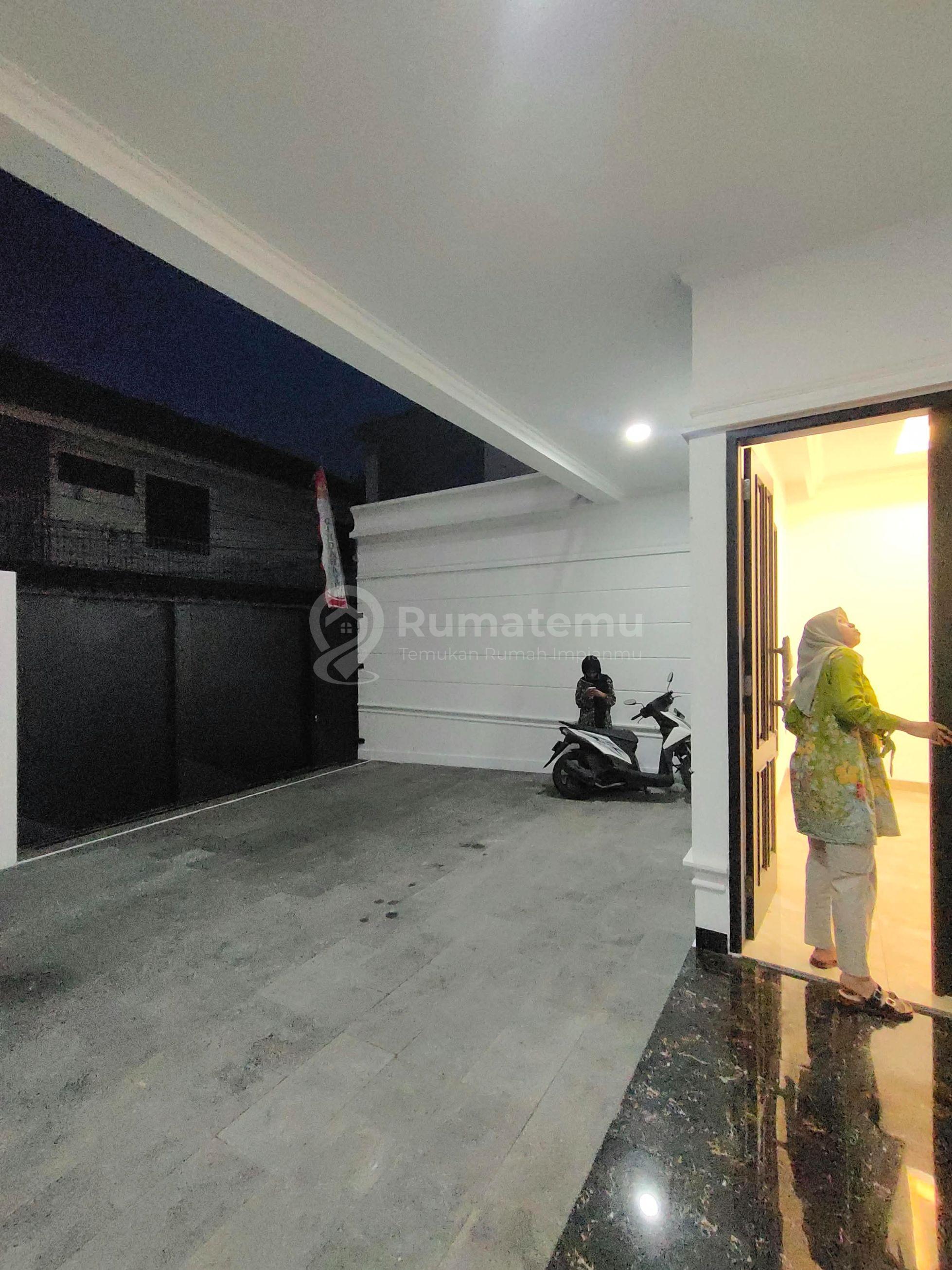 Jual Rumah Baru di Area Otista, Bidara Cina, Kecamatan Jatinegara, Kota Jakarta Timur