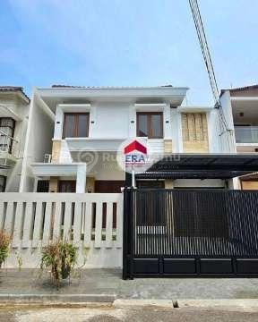 Rumah Bagus di Pondok Indah Untuk Keluarga Muda, Jakarta Selatan