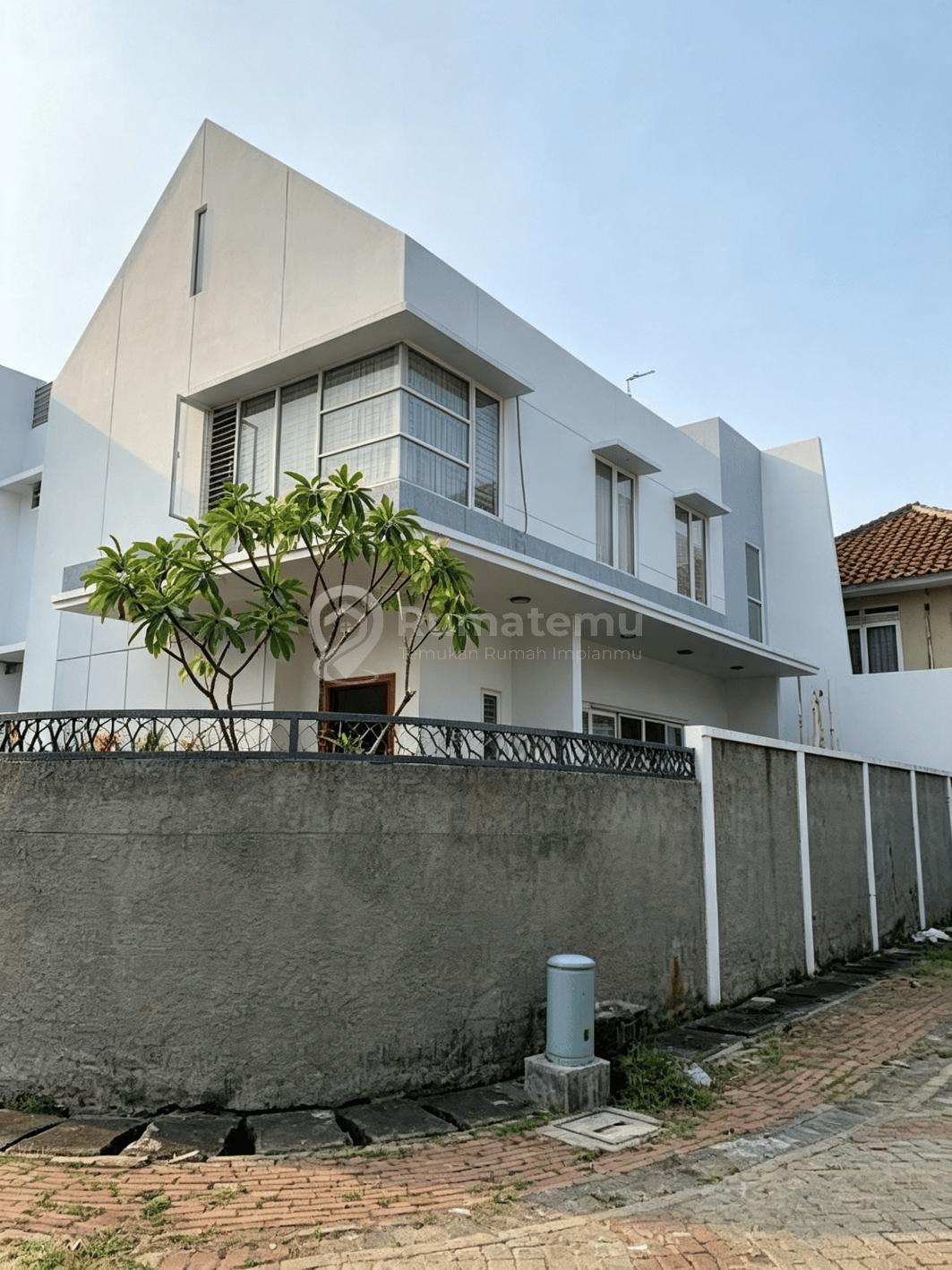 Dijual Rumah di Perum Taman Surya terdapat service area, Pegadungan, Kali Deres