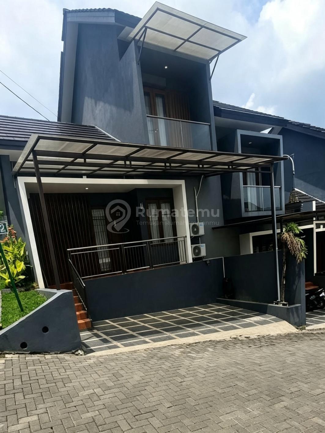 Jual Rumah Minimalis Sariwangi Dekat Cihanjuang, Gegerkalong Bandung
