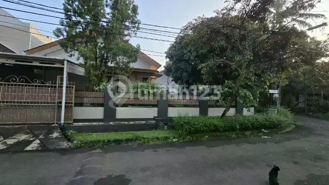 Dijual Rumah Luas Kavling di Bsd Griya Loka-2 SHM