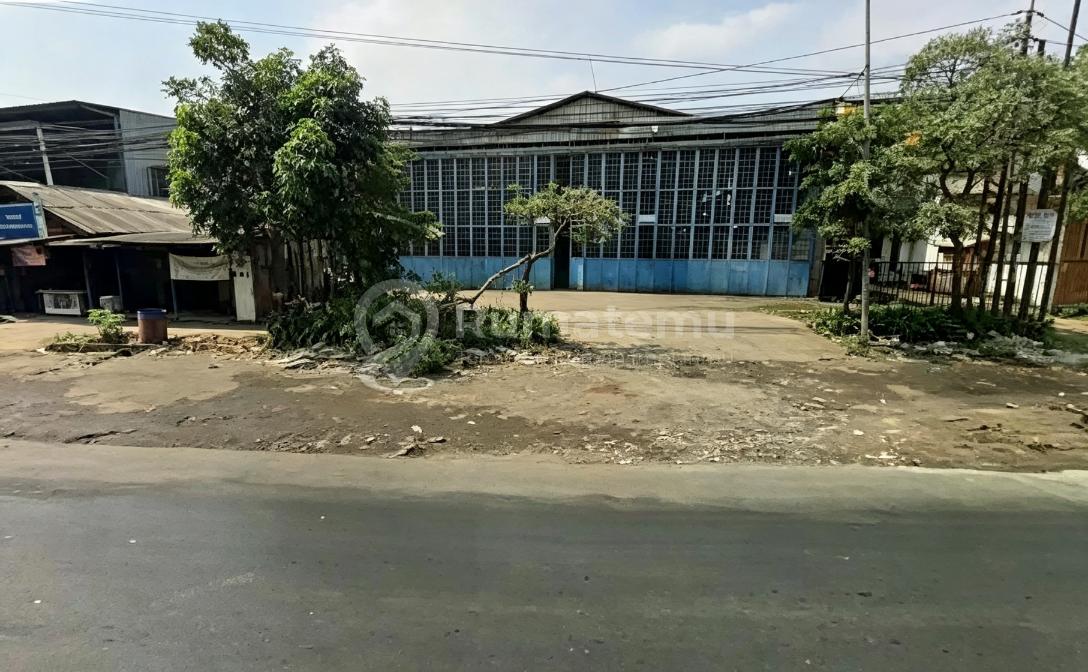 Gudang Dijual atau Disewa di Jalan Raya Narogong Bekasi Jawa Barat