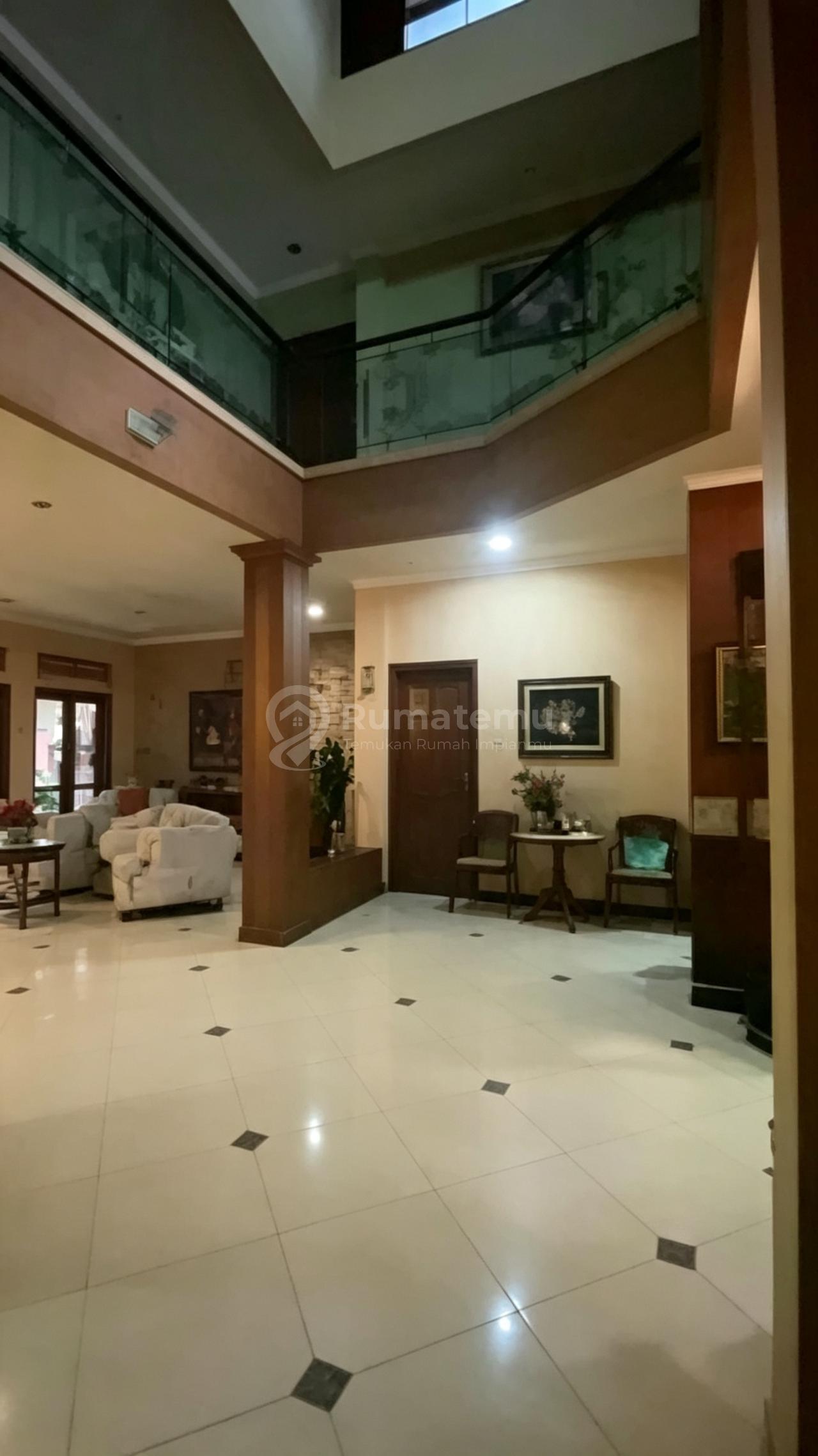 Dijual Rumah di Bintaro Jaya Sektor 2