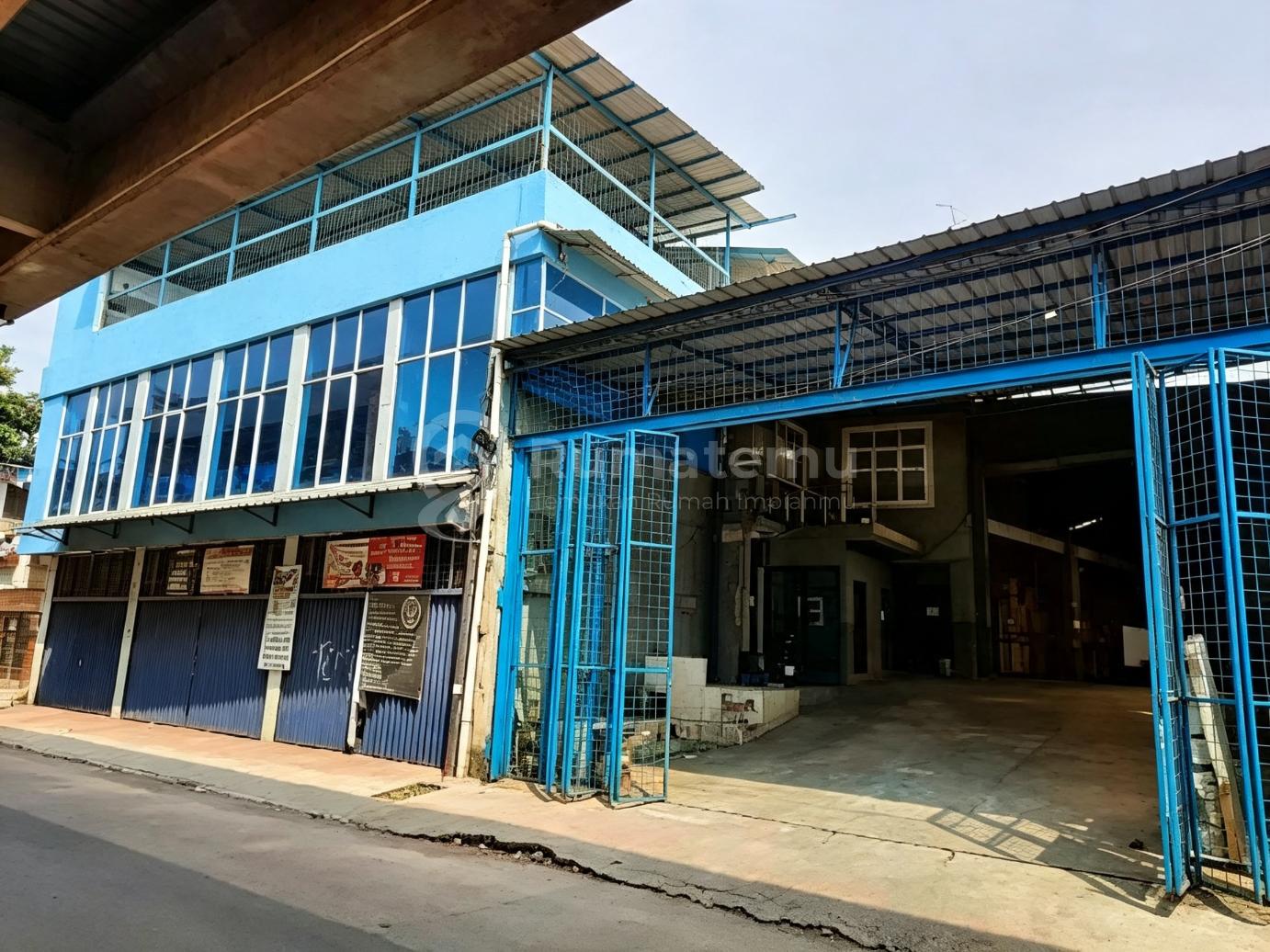 Disewakan/Dijual Gudang (Masih Operasional) di Inspeksi Kali Malang Jatibening Pondok Gede Jakarta Timur