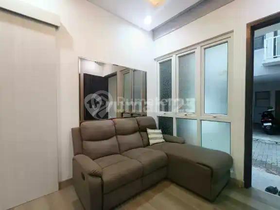 Djual/sewakan Rumah Di Sukabumi Utara Jakarta Barat