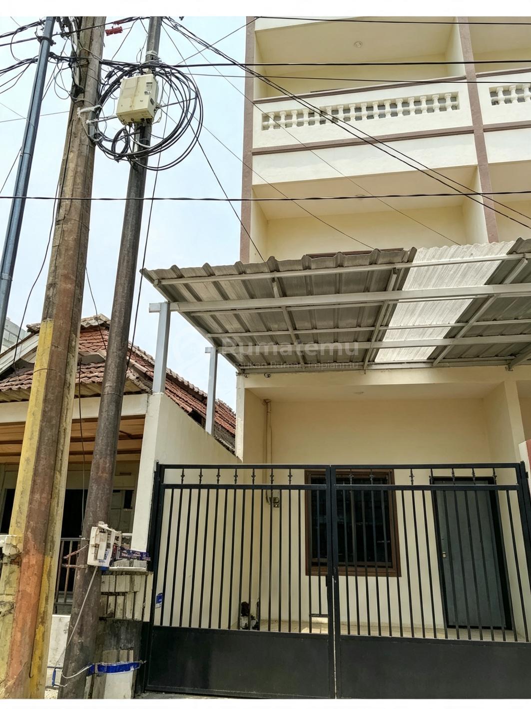 Rumah Vila Regency Tangerang