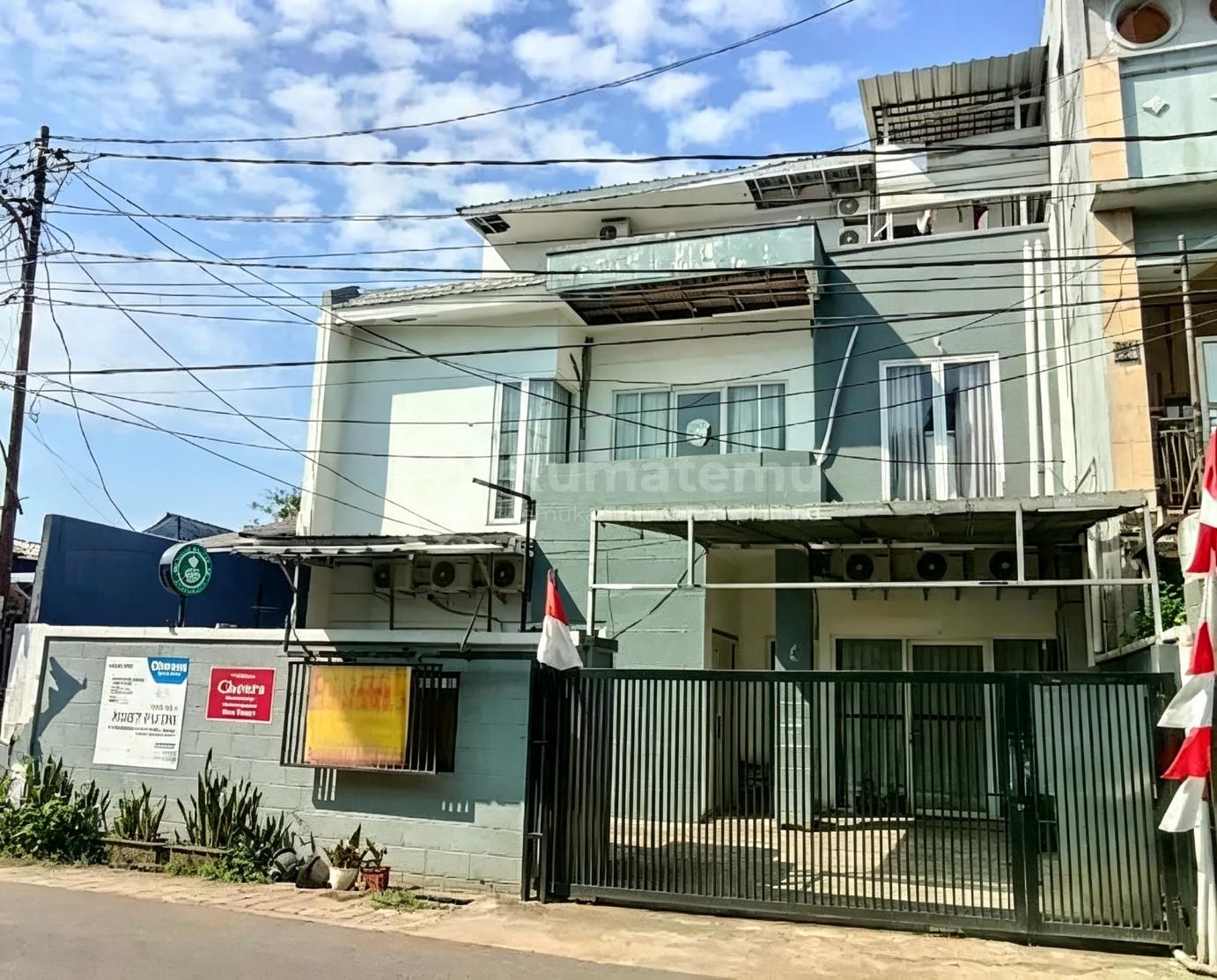 Jual JALAN TARUMANEGARA, PISANGAN, KECAMATAN CIPUTAT TIMUR, TANGERANG SELATAN, BANTEN