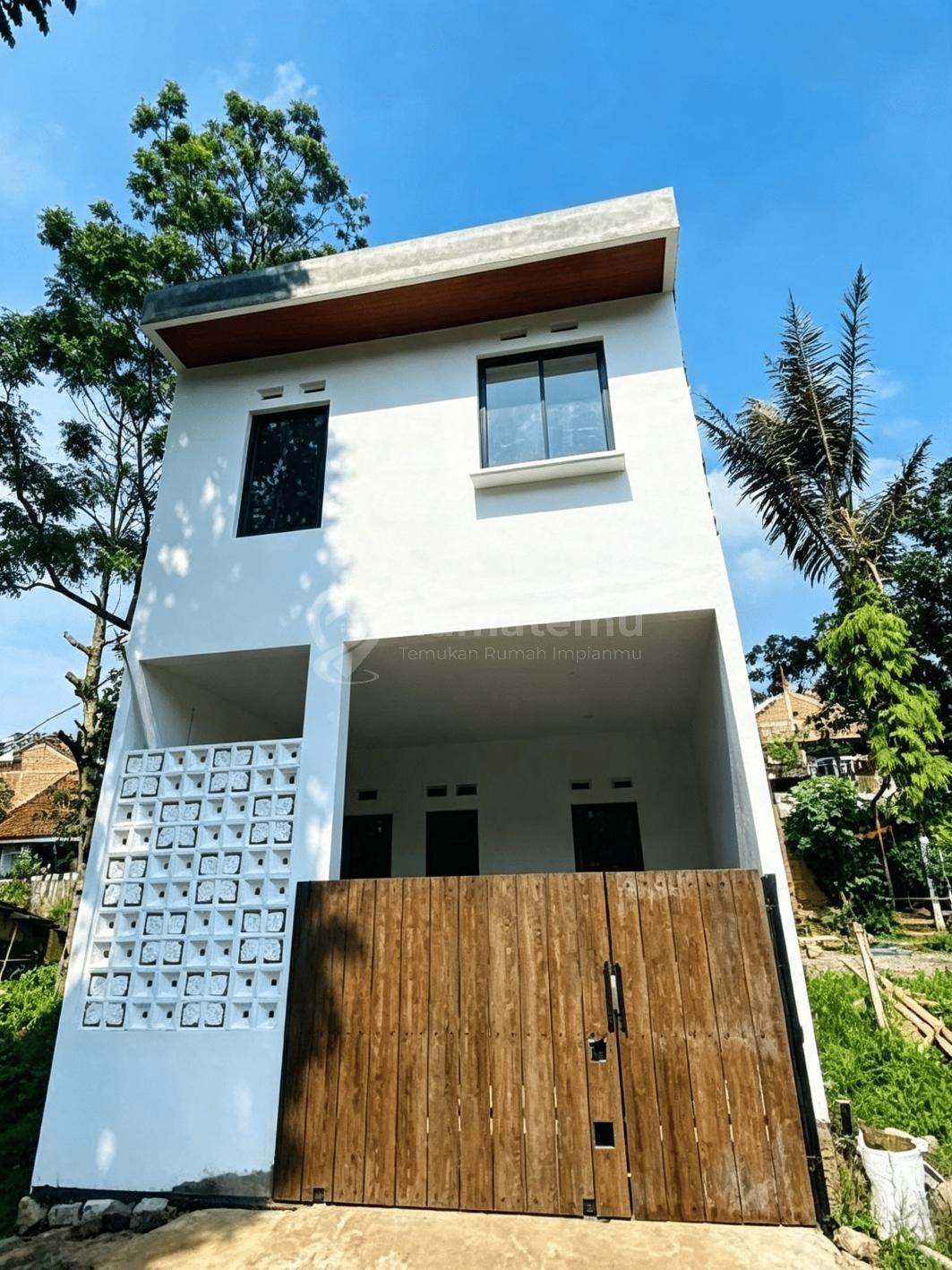 Jual Rumah Akses 1 Mobil di Cigadung Wetan Dekat Dago Bandung