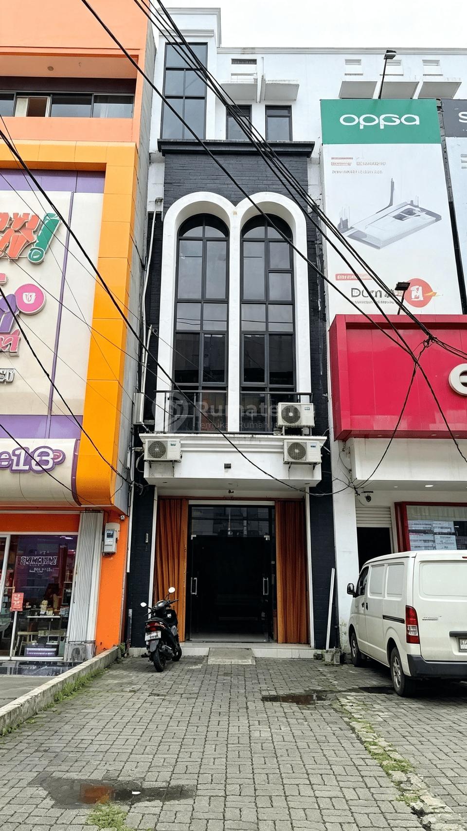 DIJUAL RUKO RS FATMAWATI,144 M2 4 LANTAI,CILANDAK,JAKARTA SELATAN