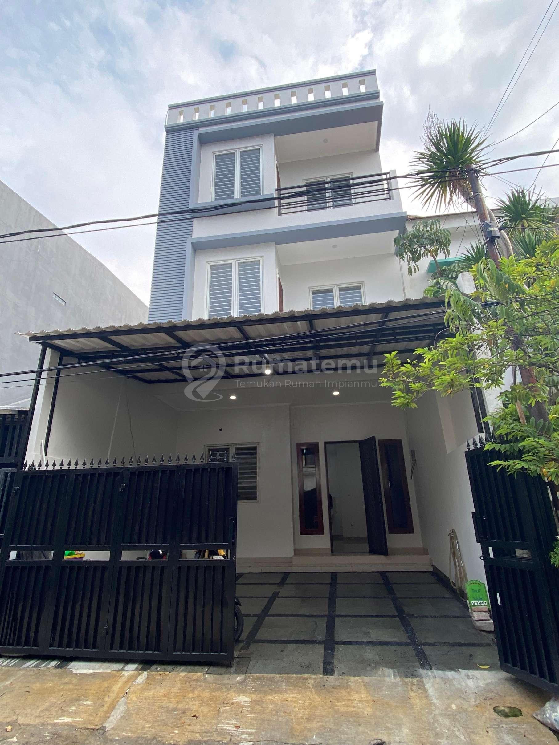 Rumah 4lt luas 6x15 90meter Perum Sunter Graha Pratama Jakarta Utara 