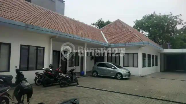 Kantor Strategis Petojo Utara! Izin Bangunan 8 Lantai + Basement, Dekat Istana & Thamrin!