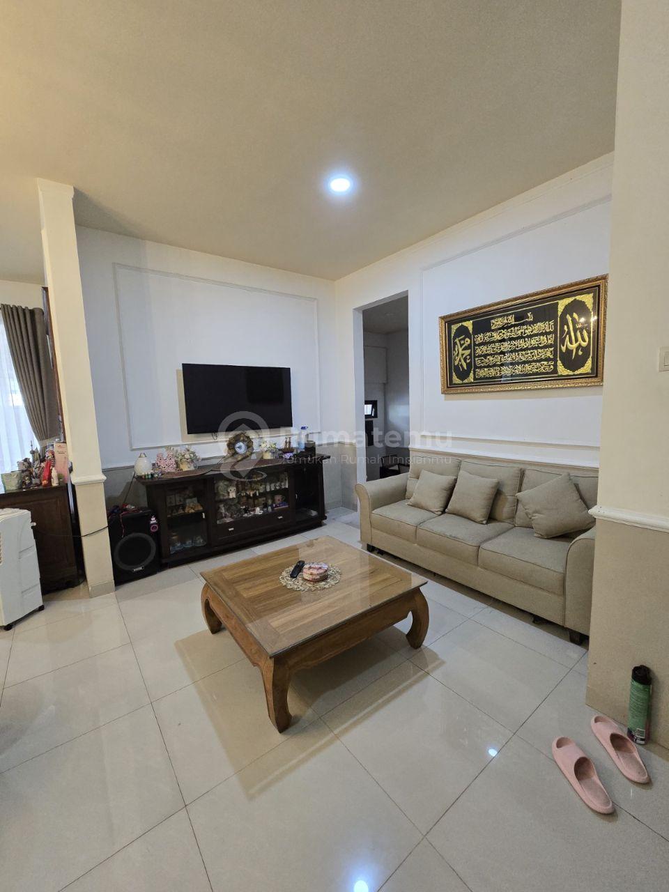 Rumah Fully Furnished di Discovery Bintaro dengan 4+1 Kamar Tidur