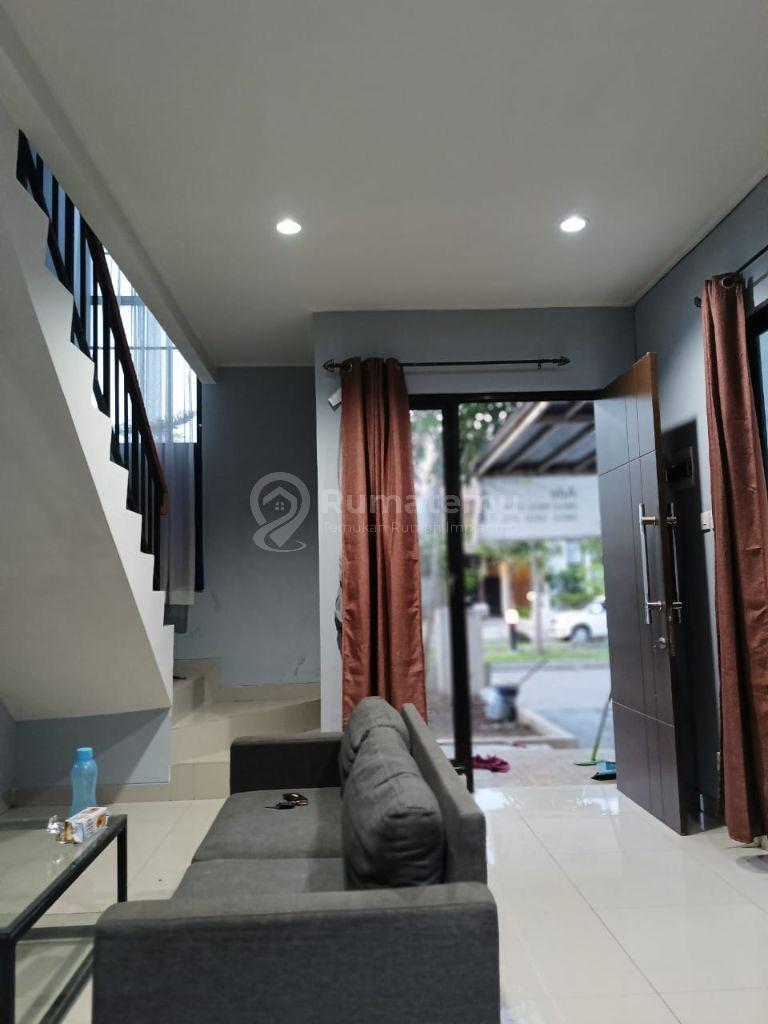 Dijual rumah 2lt di Green Ara, Bekasi. Lokasi sebelahan Summarecon Crown Gading
