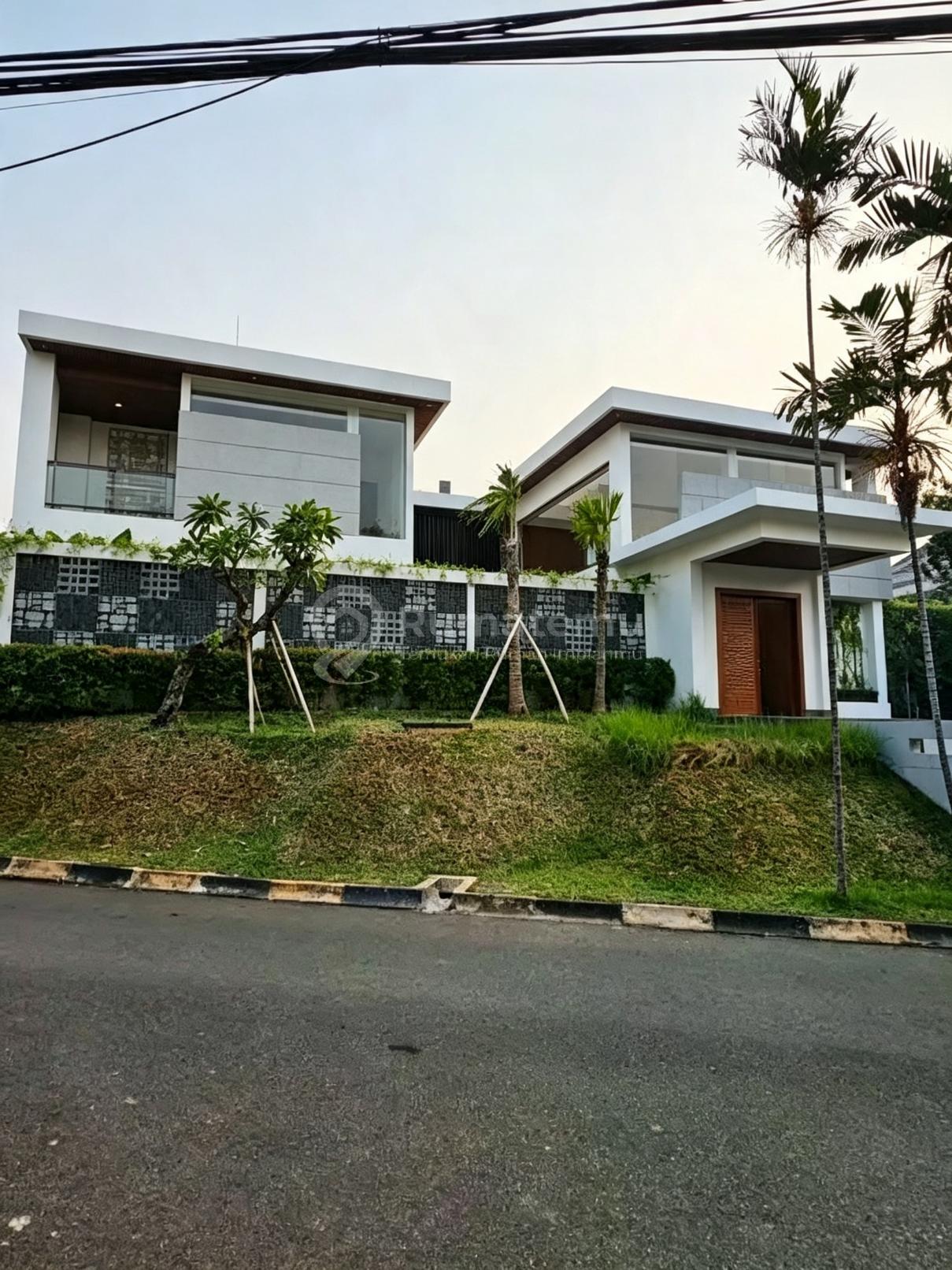 FOR SALE  Rumah Baru Model Tropical House Mewah di Pondok Indah, Jakarta Selatan   Brand New, Tropical House