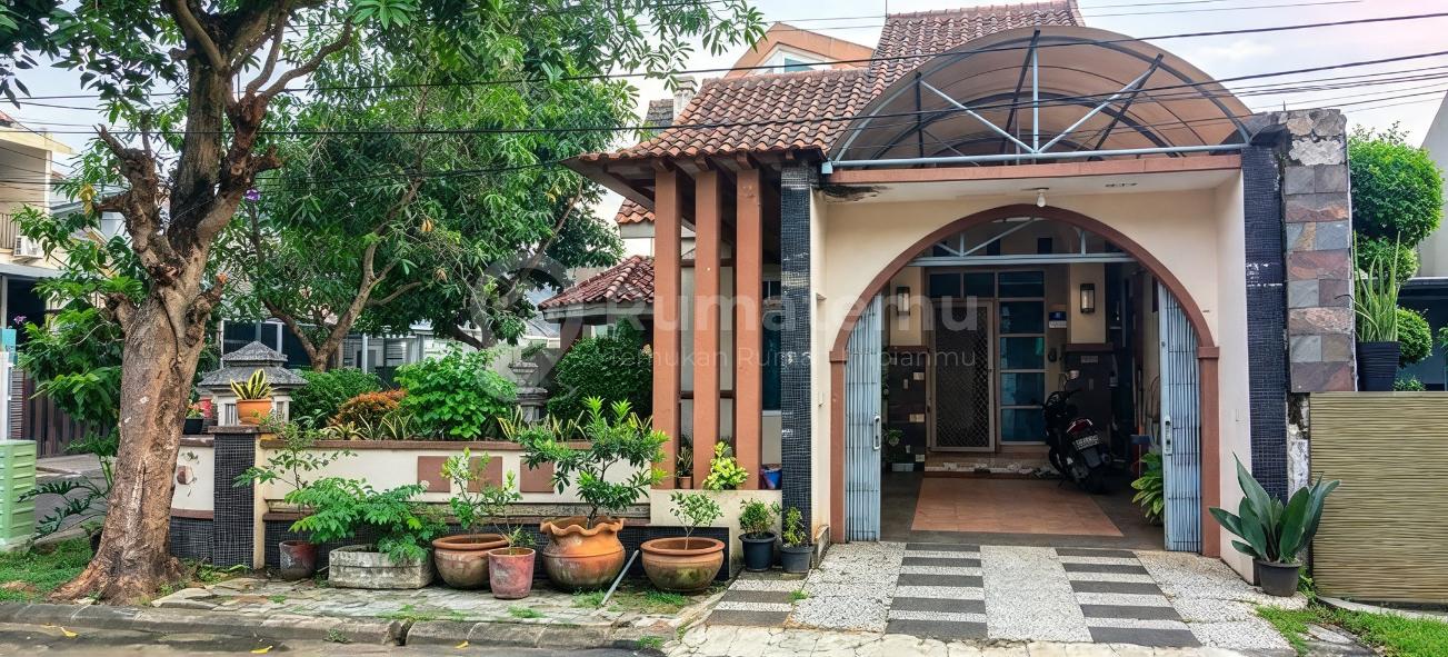 Dijual Rumah 3 KT Cantik Dengan Taman Asri Di Benda Baru Pamulang