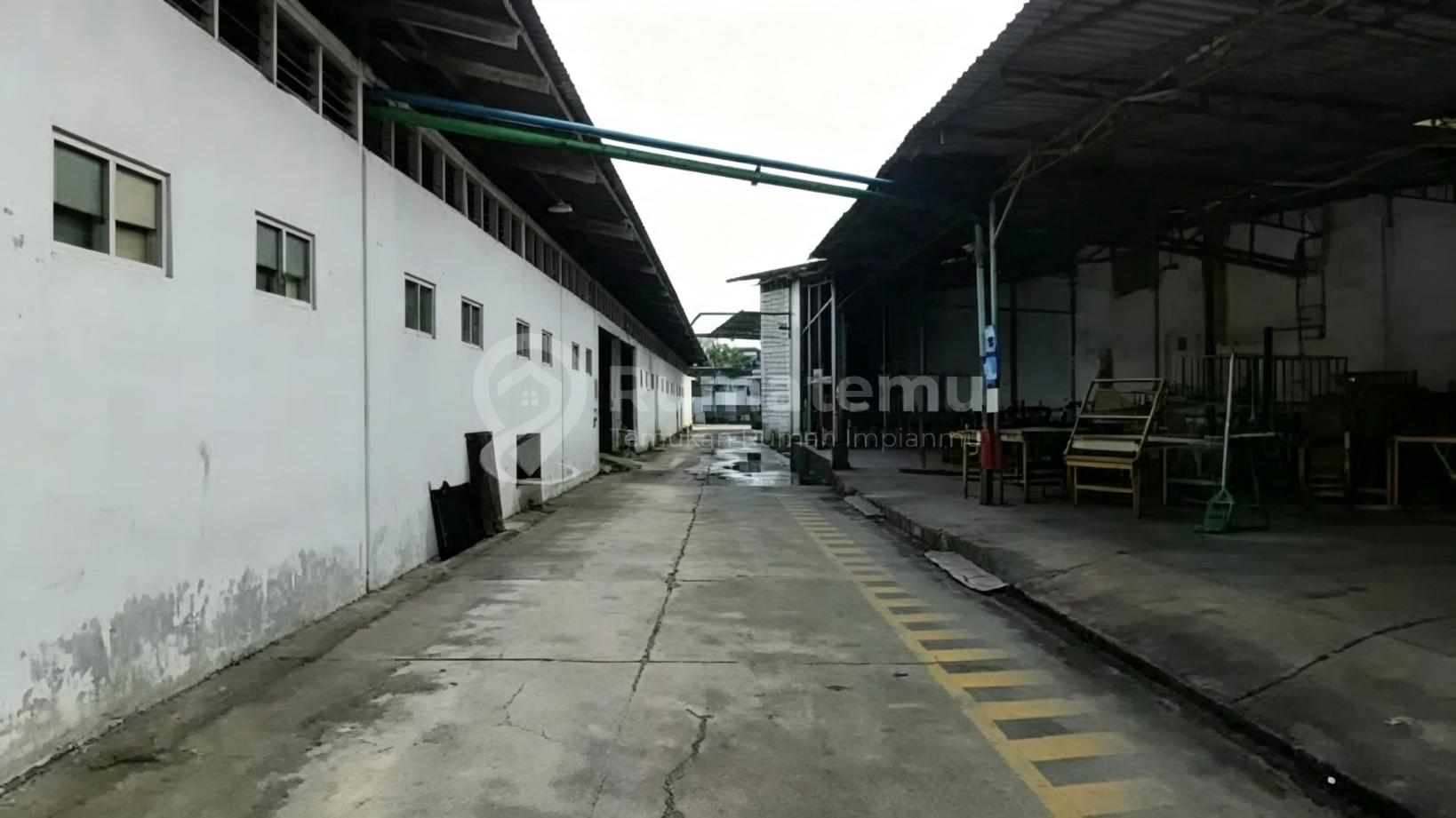 Termurah Dijual Gudang Ex Pabrik di Gunung Putri Bogor 3.5 Ha