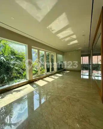 Disewakan Rumah di Brawijaya Dekat Hotel Dharmawangsa