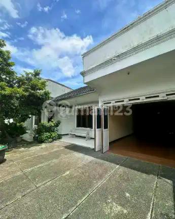 Turun Harga! Dijual Rumah 2 Lantai di Ciganjur, Jagakarsa