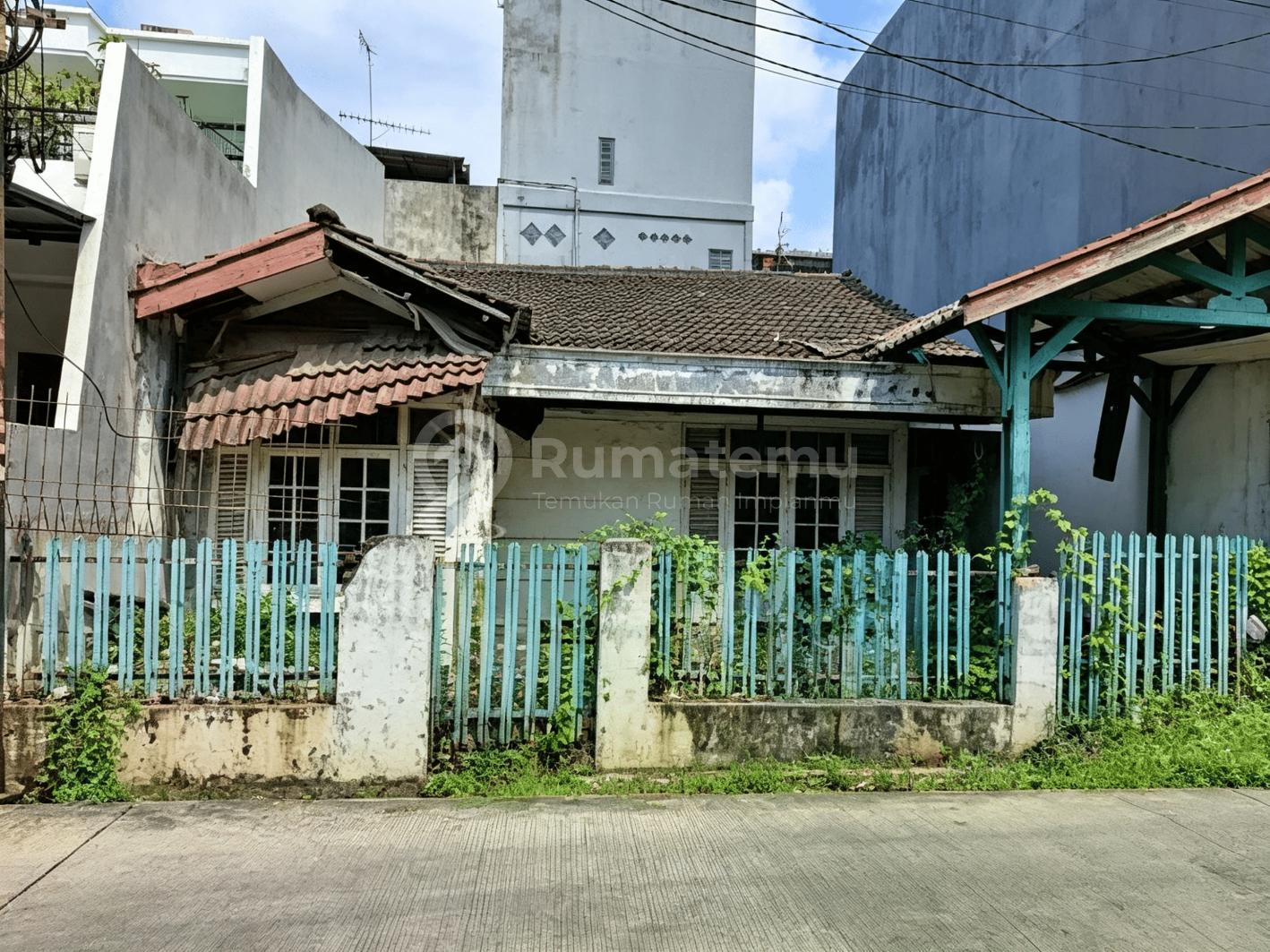 Rumah Hitung Tanah Cocok Untuk Rumah Kost Di Kelapa Gading