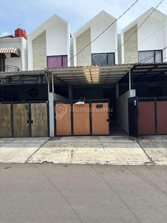 Dijual Rumah di Jl. Penyelesaian Tomang, Kelurahan Meruya Utara, Kecamatan Kembangan, Jakarta Barat