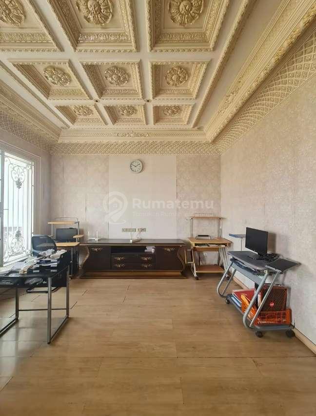 Dijual CEPAT rumah MEWAH