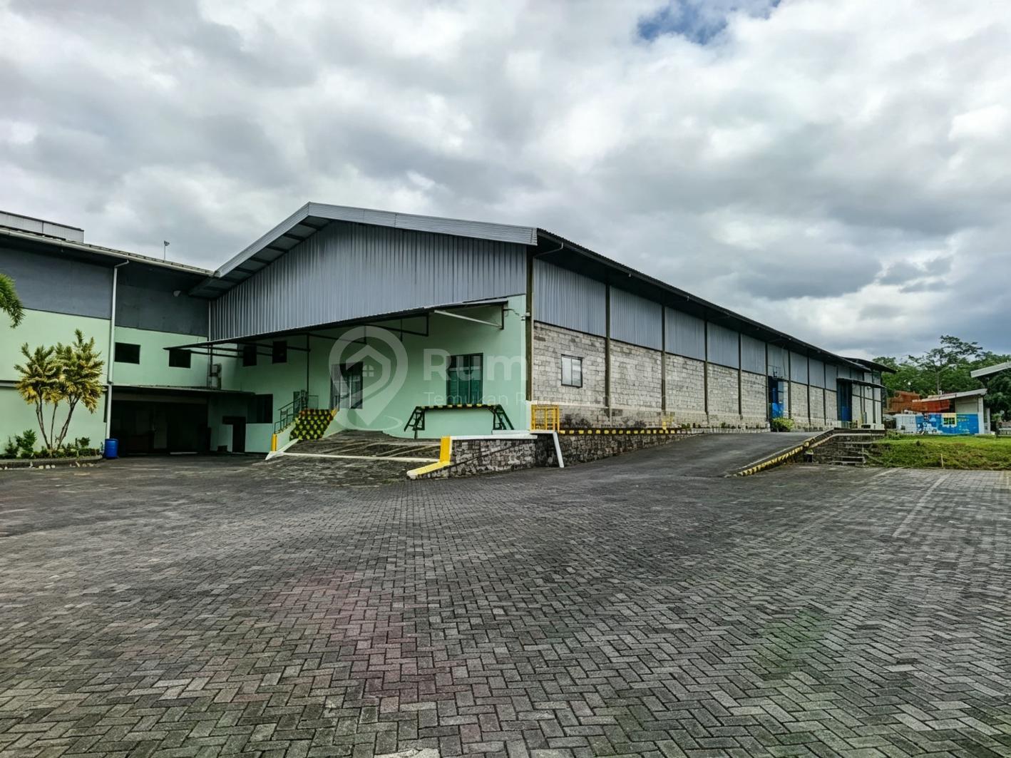 Jual Pabrik Textile siap huni Salatiga dekat pintu tol
