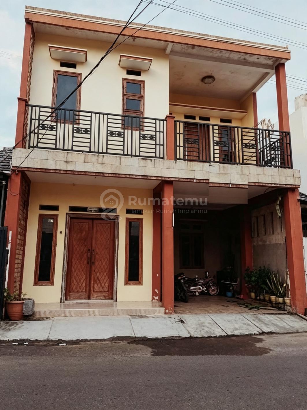 Jual rumah 2 lantai Lokasi strategis Deket Rs Mitra Kelurga perumahan Villa Rizki Ilhami, Tangerang