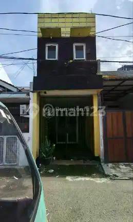 Rumah Secondary Dalam Komplek di Rawamangun