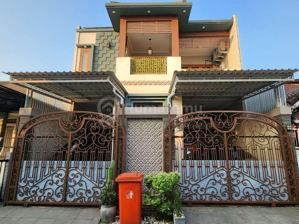 Jual rumah akses jalan 2 mobil semi furnish komplek di Victoria Park Residence, Bojong Jaya