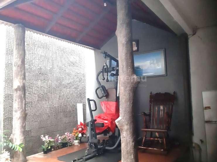 Rumah Melati Mas. 2 Lantai. 10X20. Jalan 2 Mobil. Siap Huni