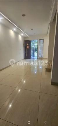 Dijual Rumah Golf Island PIK siap huni hadap selatan bisa kpr 