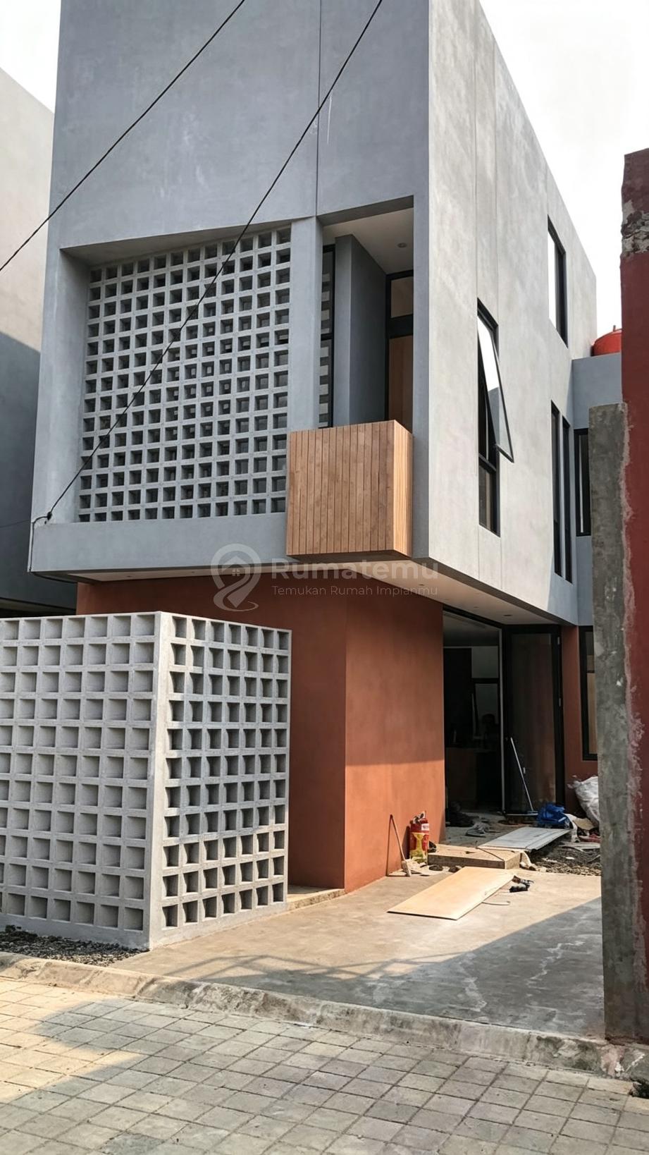 Dijual rumah baru dalam perumahan di Pondok Kelapa, Duren Sawit, Jakarta Timur