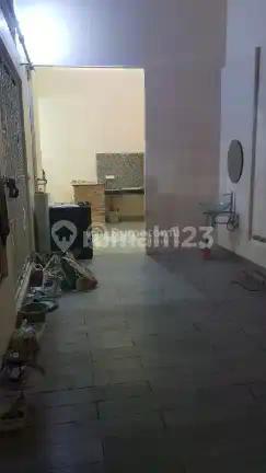 Rumah 2 Lantai Hoek di Residence One Belakang BSD Plaza Hargadibawah Harga Pasar Rp. 1,95Miliar