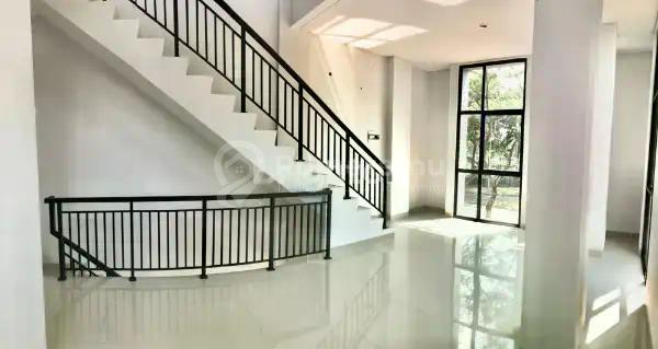 Sewa YC HUB - BSD CITY SAMPORA, KEC. CISAUK, KABUPATEN TANGERANG, BANTEN 15345