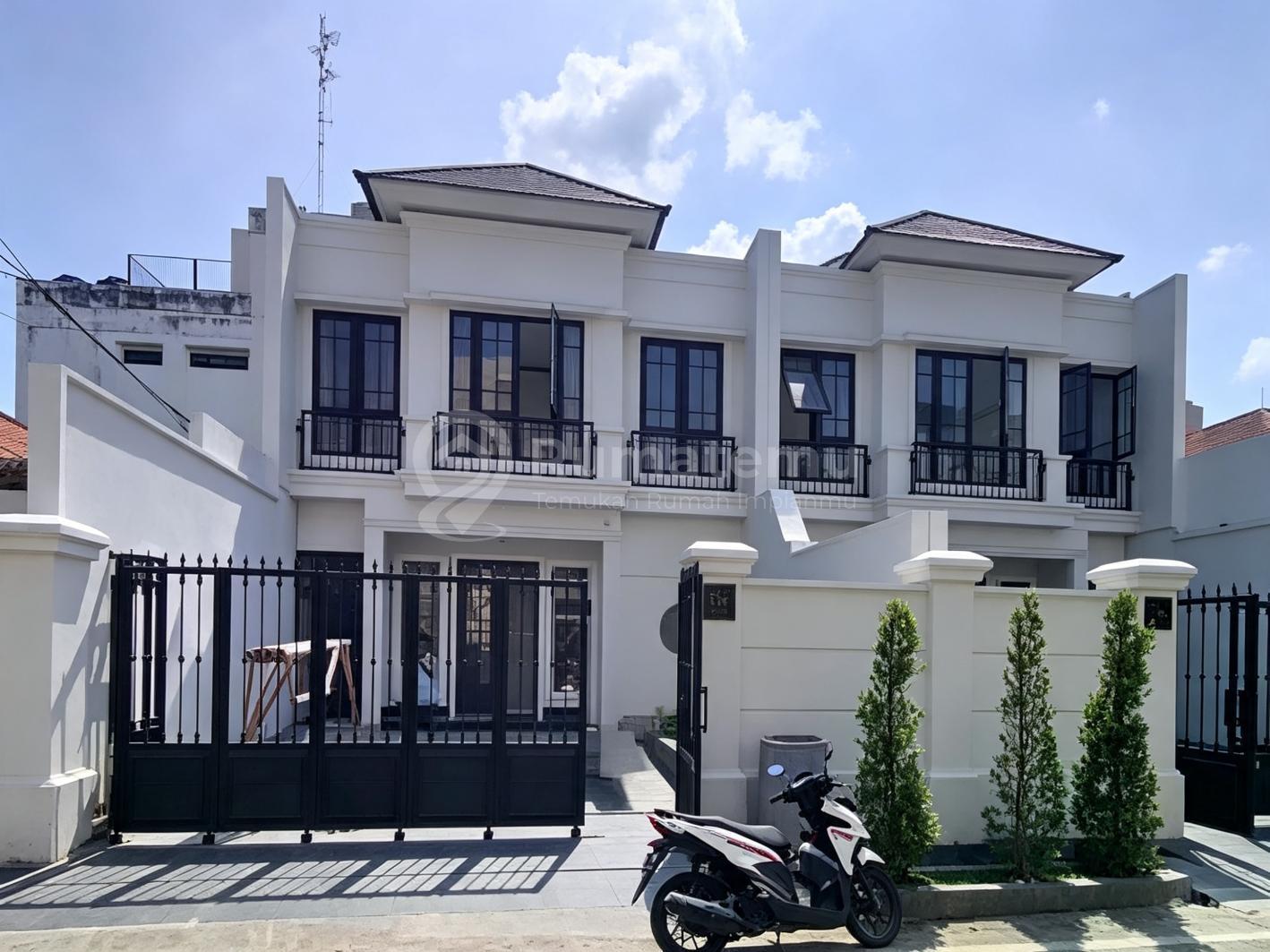 Rumah Cantik Siap Huni Di Cempaka Putih Tengah