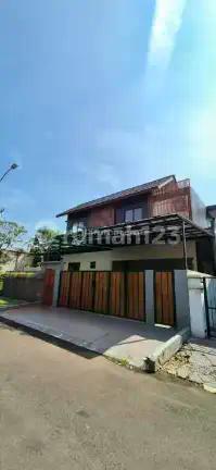 Rumah Baru Di Puspitaloka Bsd City. Lokasi Strategis, Kondisi Rumah Siap Huni