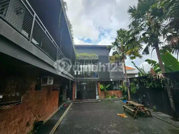 Ready For Sale 4 B R A House Bonus 1 B R Villa In Padonan Canggu