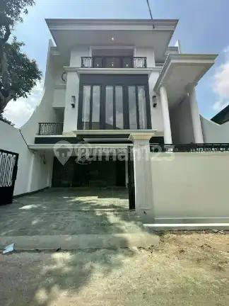Rumah Baru Design Mewah di Cipete Jakarta Selatan
