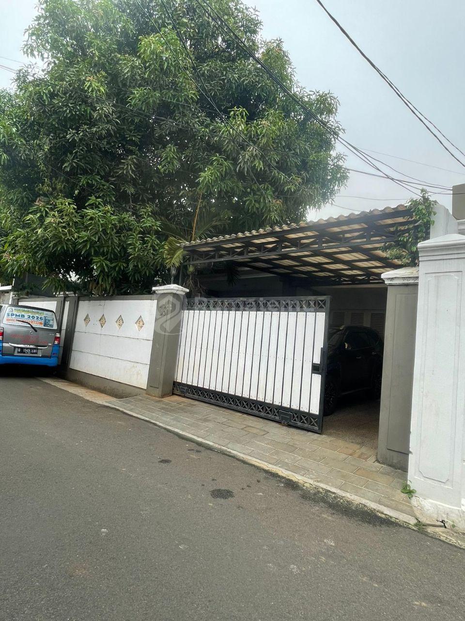Hunian Besar Di Area Bangka Jaksel Ada Kolam Renang Turun Harga 