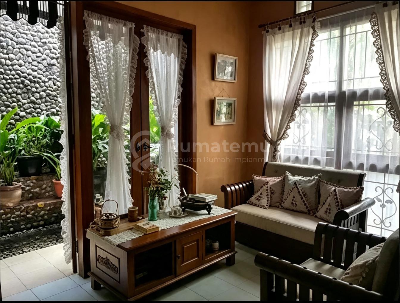 Rumah Siap Huni Area Jalan Purwa, 600 M ke Jln Raya Kahfi 2