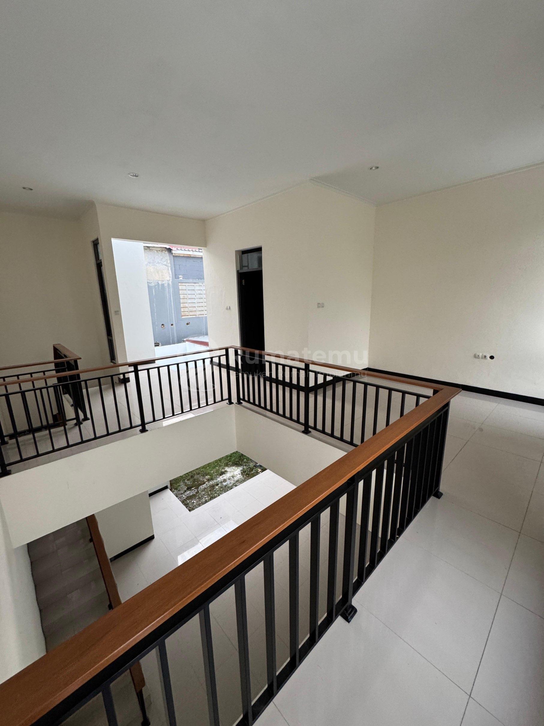 DIJUAL RUMAH MODERN TKI V GARDENVILLE – SIAP DISEKAT SESUAI KEBUTUHAN